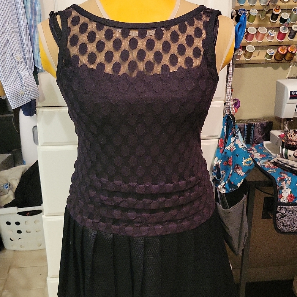 Ann Taylor Elegant Black Zip-Up Dress Size 8